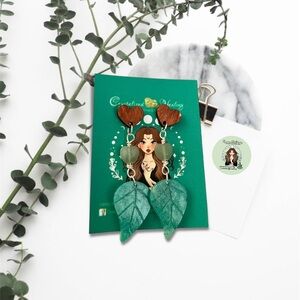 Green Aventurine Heart Leaf Earrings